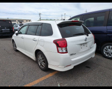 Toyota Corolla Fielder 2015
