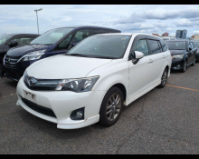 Toyota Corolla Fielder 2015