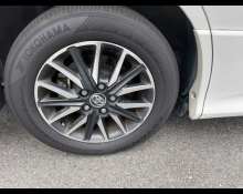 Toyota Noah 2015
