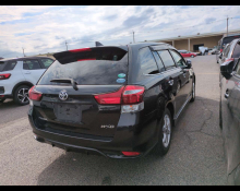 Toyota Corolla Fielder 2015