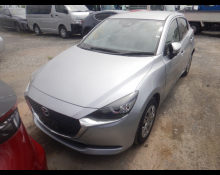 Mazda Mazda2 2022
