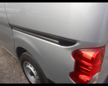 Nissan NV200 2022