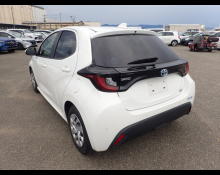 Toyota Yaris 2021