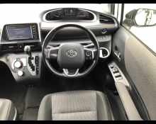 Toyota Sienta 2019