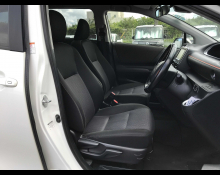 Toyota Sienta 2019