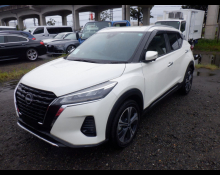 Nissan Kicks 2025