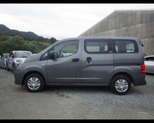 Nissan NV200 2022