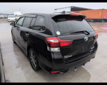 Toyota Corolla Fielder 2015