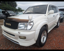 Toyota Land Cruiser 100 2001