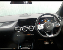 Mercedes Benz GLA-class 2022