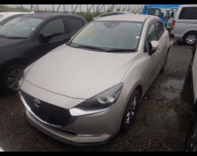Mazda Mazda2 2022