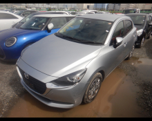Mazda Mazda2 2022