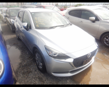 Mazda Mazda2 2022
