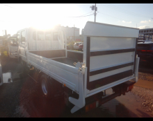 Isuzu Elf 2015