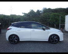 Nissan  AURA  2021