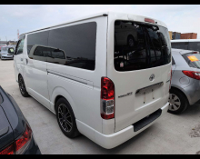 Toyota Regius Van 2015