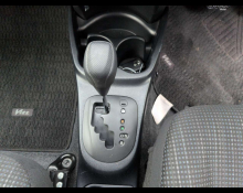 Toyota Vitz 2015