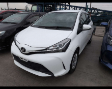 Toyota Vitz 2015