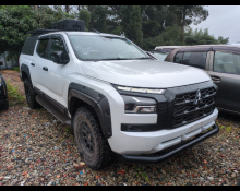 Mitsubishi Triton 2025