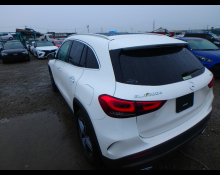 Mercedes Benz GLA-class 2022