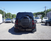 Land Rover Deffender 2024