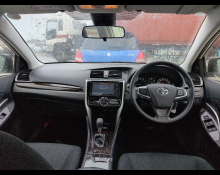Toyota Premio 2018