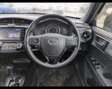 Toyota Corolla Fielder 2015