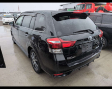 Toyota Corolla Fielder 2015