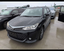 Toyota Corolla Fielder 2015