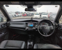Toyota Corolla Fielder 2015