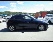 Mazda Mazda2 2022