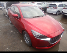 Mazda Mazda2 2022