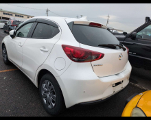 Mazda Mazda2 2022