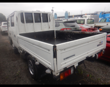 Isuzu Elf 2021