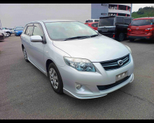 Toyota Corolla Fielder 2011
