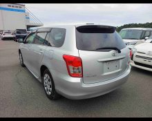 Toyota Corolla Fielder 2011