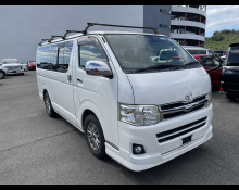 Toyota Regius Van 2012