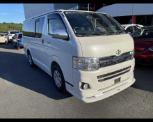 Toyota Hiace Van 2013