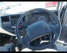 Isuzu Elf 2016
