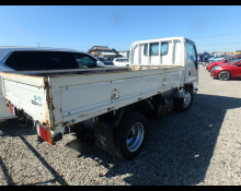 Isuzu Elf 2016