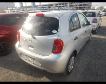 Nissan March 2022