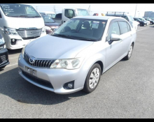 Toyota Corolla Axio 2013