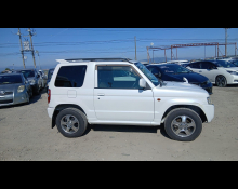 Mitsubishi Pajero Mini 2011
