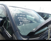 Toyota Noah 2013
