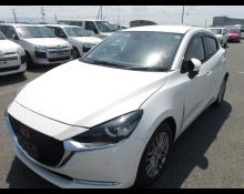 Mazda Mazda2 2022