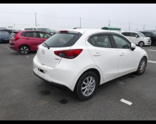 Mazda Mazda2 2020
