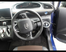 Toyota Sienta 2021