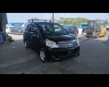 Toyota Noah 2014 For Sale and Price