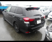 Toyota Corolla Fielder 2015