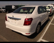 Toyota Corolla Axio 2018